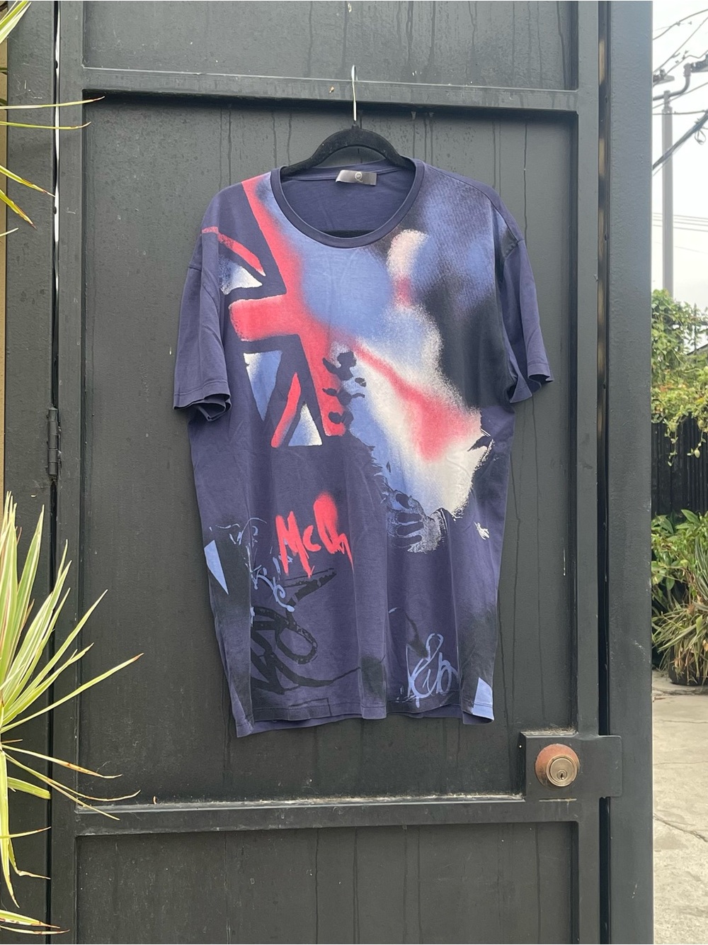 McQ by Alexander McQueen Union Jack Spray Paint Graphic Tee SZ XL EUC 100%